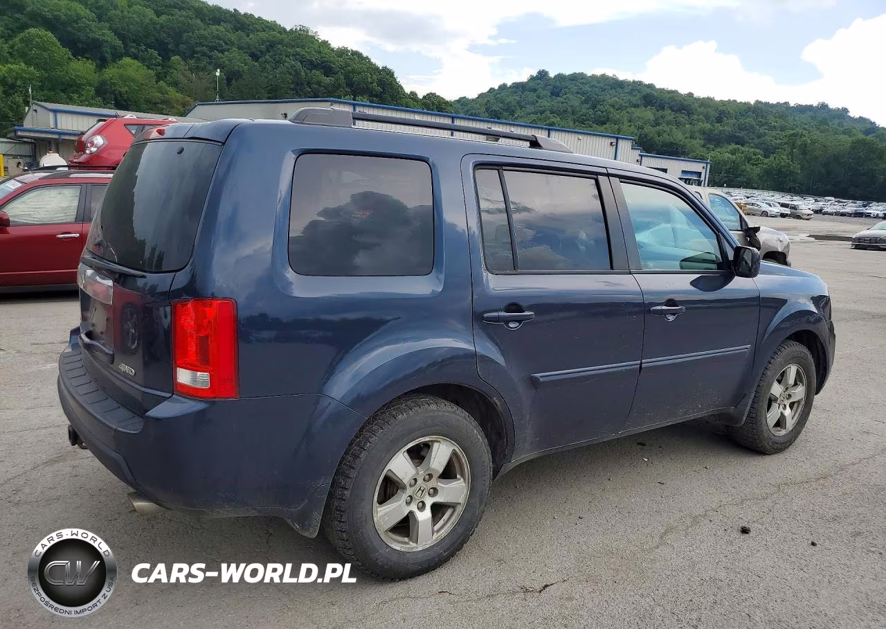 2011 Honda Pilot Exln VIN:5FNYF4H75BB040346 - 3