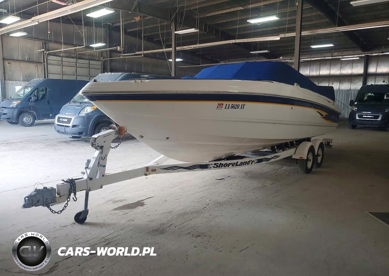 2000 Chaparral 240Ssi - Boat VIN:FGBG3332F000 - 2