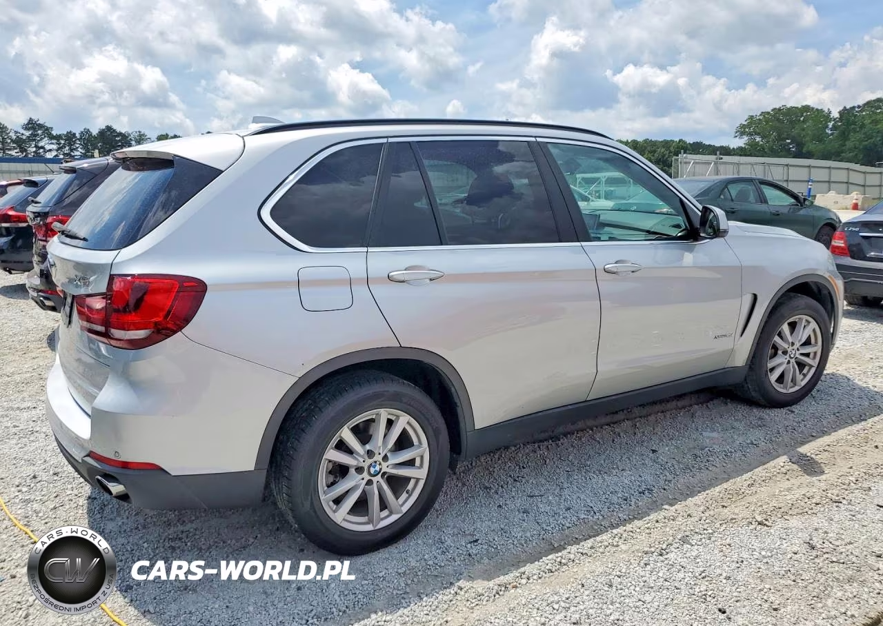 2015 BMW X5 xDrive35I VIN:5UXKR0C58F0P06968 - 3