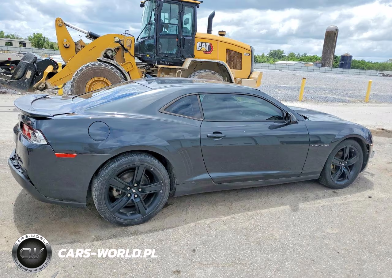 2014 Chevrolet Camaro Lt VIN:2G1FB1E36E9281921 - 3