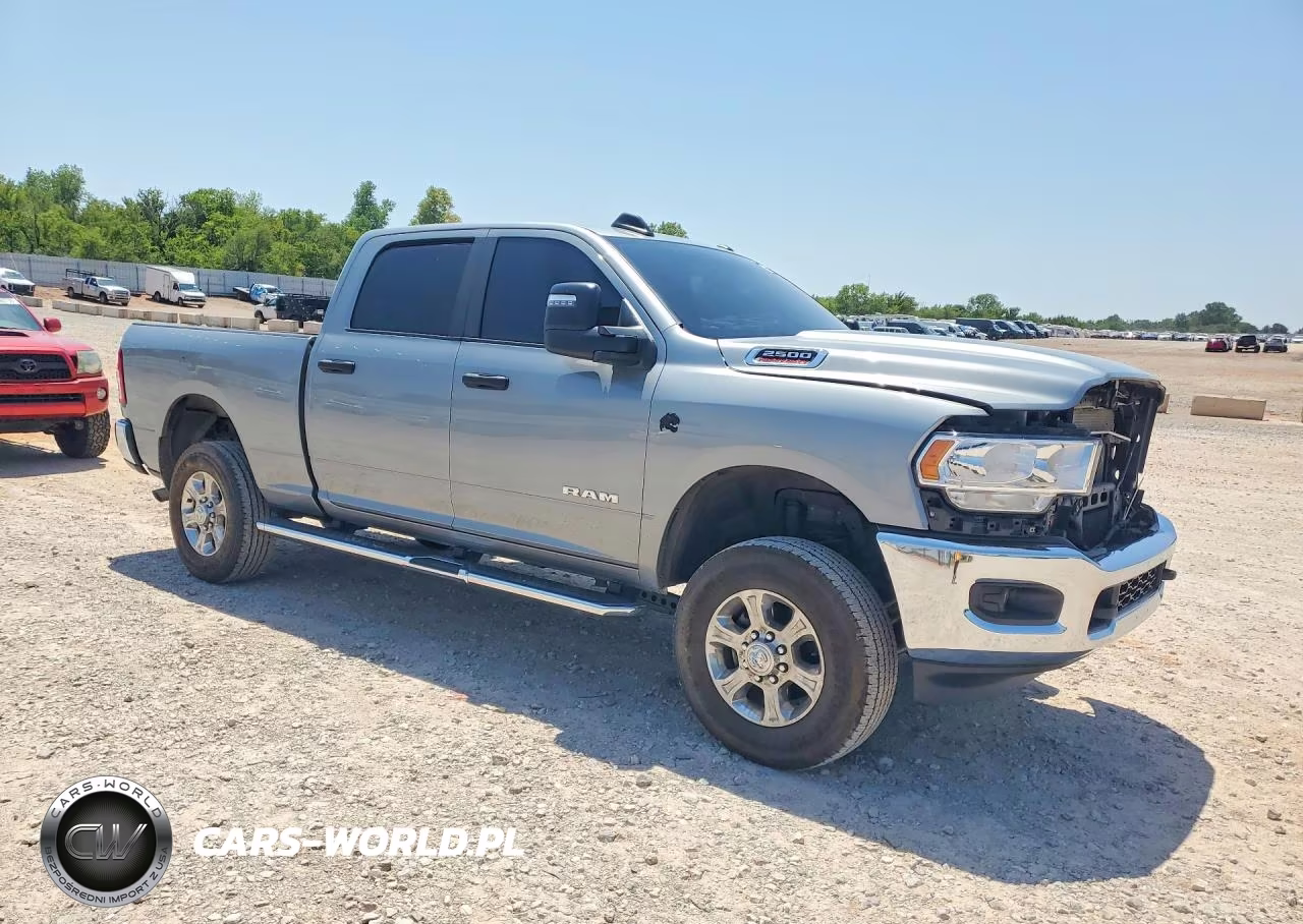 2024 Ram 2500 Big Horn VIN:3C6UR5DJ3RG323269 - 4