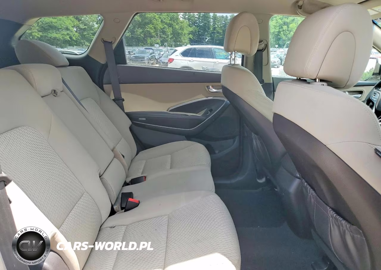 2017 Hyundai Santa Fe Se VIN:KM8SM4HF4HU235627 - 11