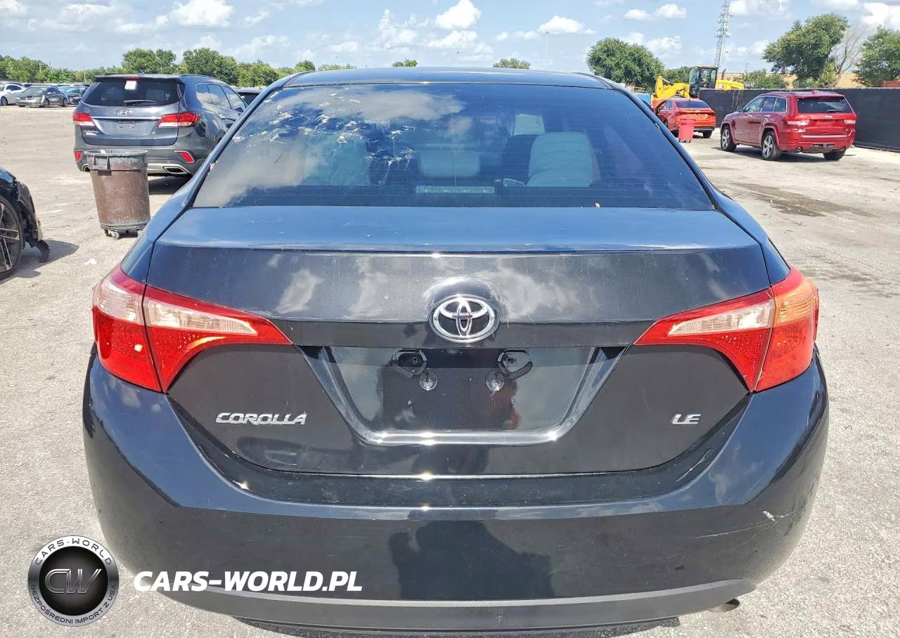 2017 Toyota Corolla Le VIN:2T1BURHE2HC813469 - 6