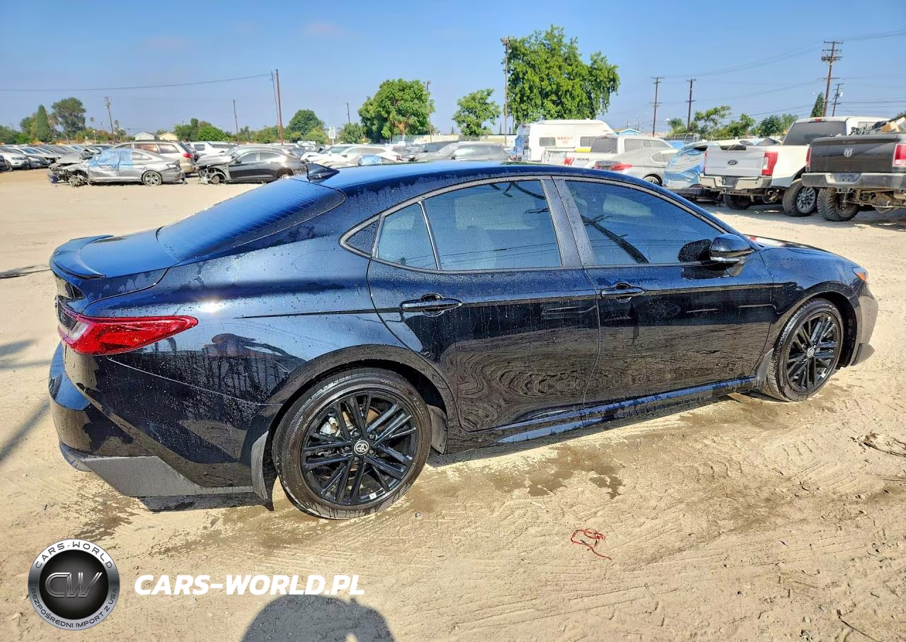 2026 Toyota Camry Se VIN:4T1DAACK4TU718015 - 3