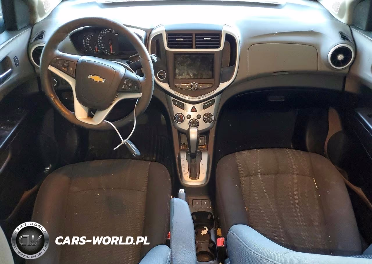 2019 Chevrolet Sonic Lt VIN:1G1JD5SB0K4117165 - 8