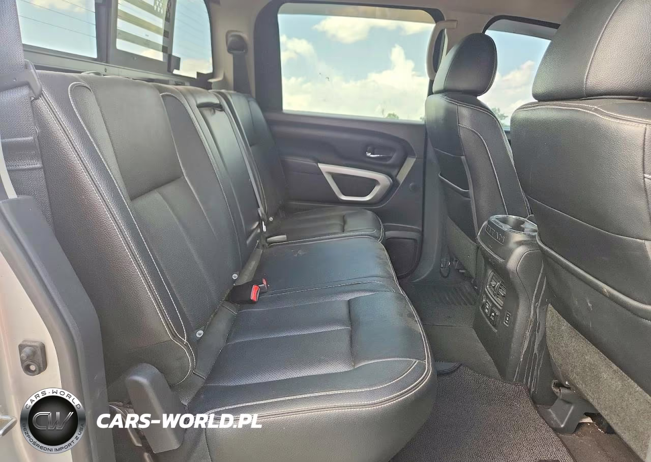 2019 Nissan Titan Xd Pro-4X VIN:1N6BA1F41KN510589 - 10