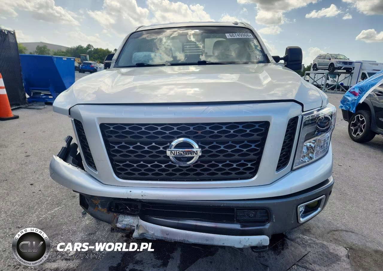 2019 Nissan Titan Xd Pro-4X VIN:1N6BA1F41KN510589 - 5