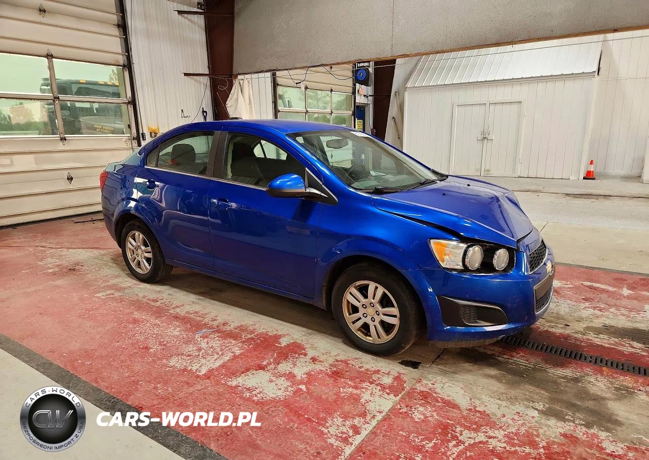 2016 Chevrolet Sonic Lt VIN:1G1JC5SG3G4131096 - 4