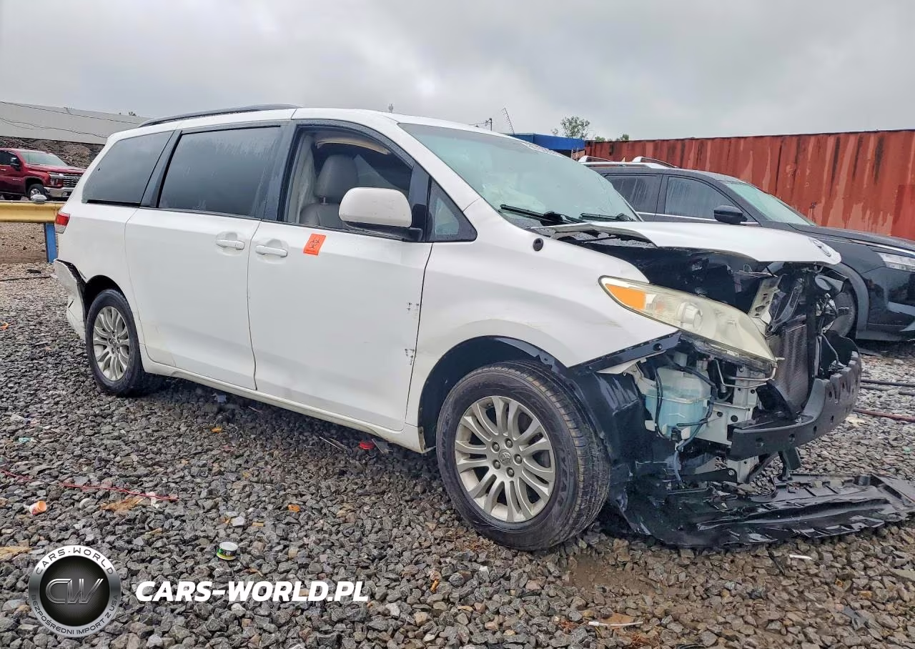 2012 Toyota Sienna Xle 8-Passenger VIN:5TDYK3DC8CS212018 - 4