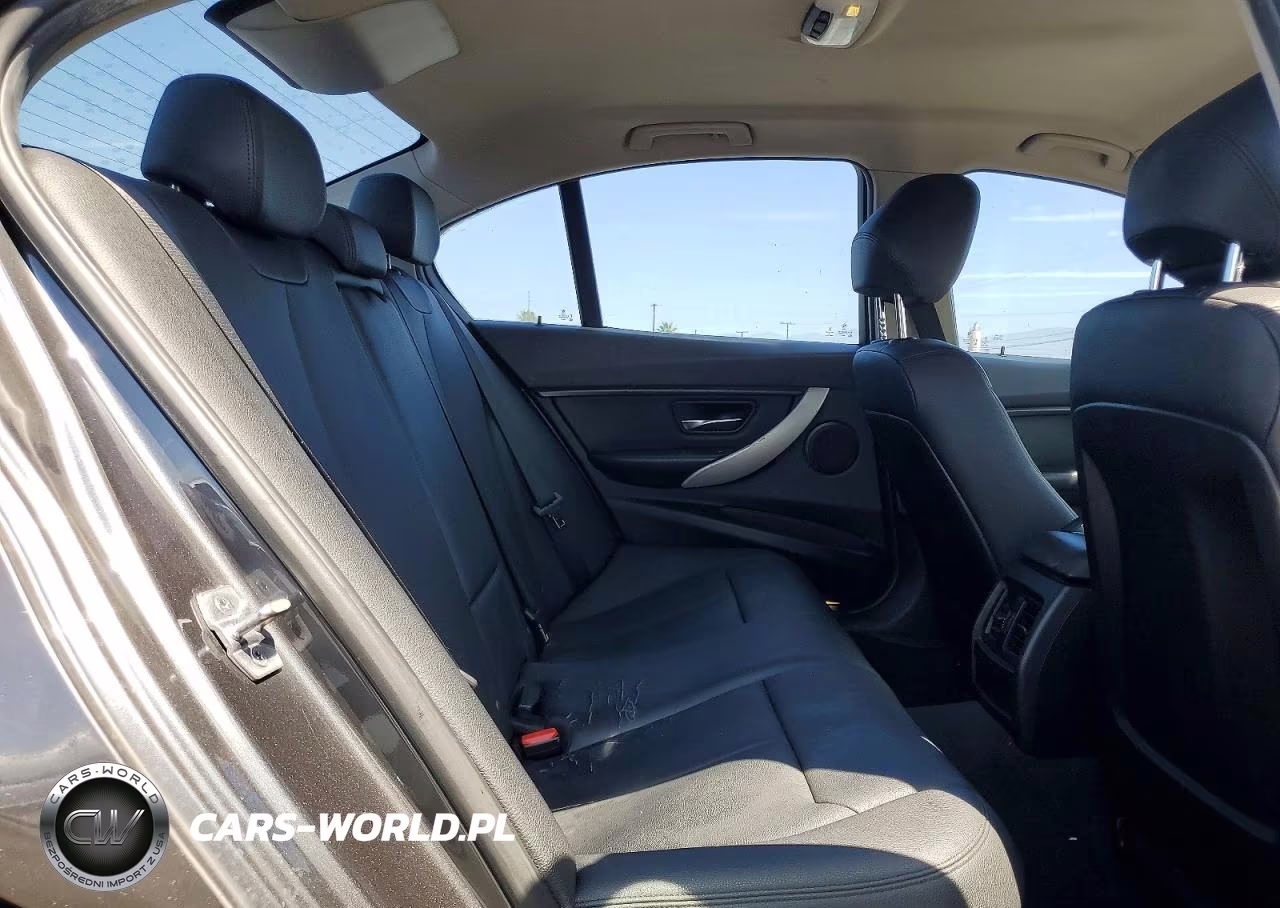 2015 BMW 320 I VIN:WBA3B1C55FK139734 - 10