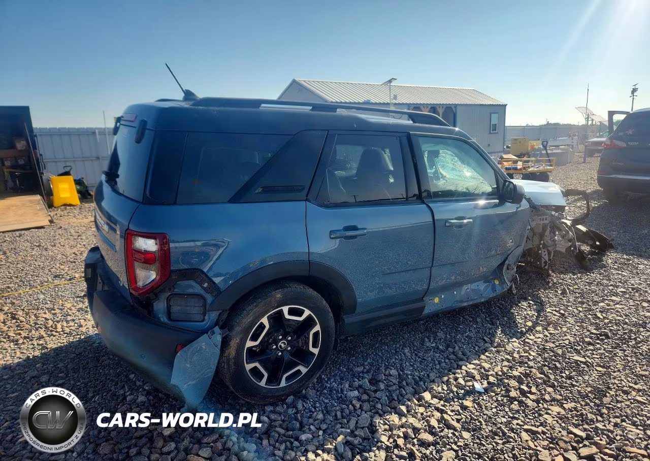 2021 Ford Bronco Sport Outer Banks VIN:3FMCR9C66MRB26033 - 3