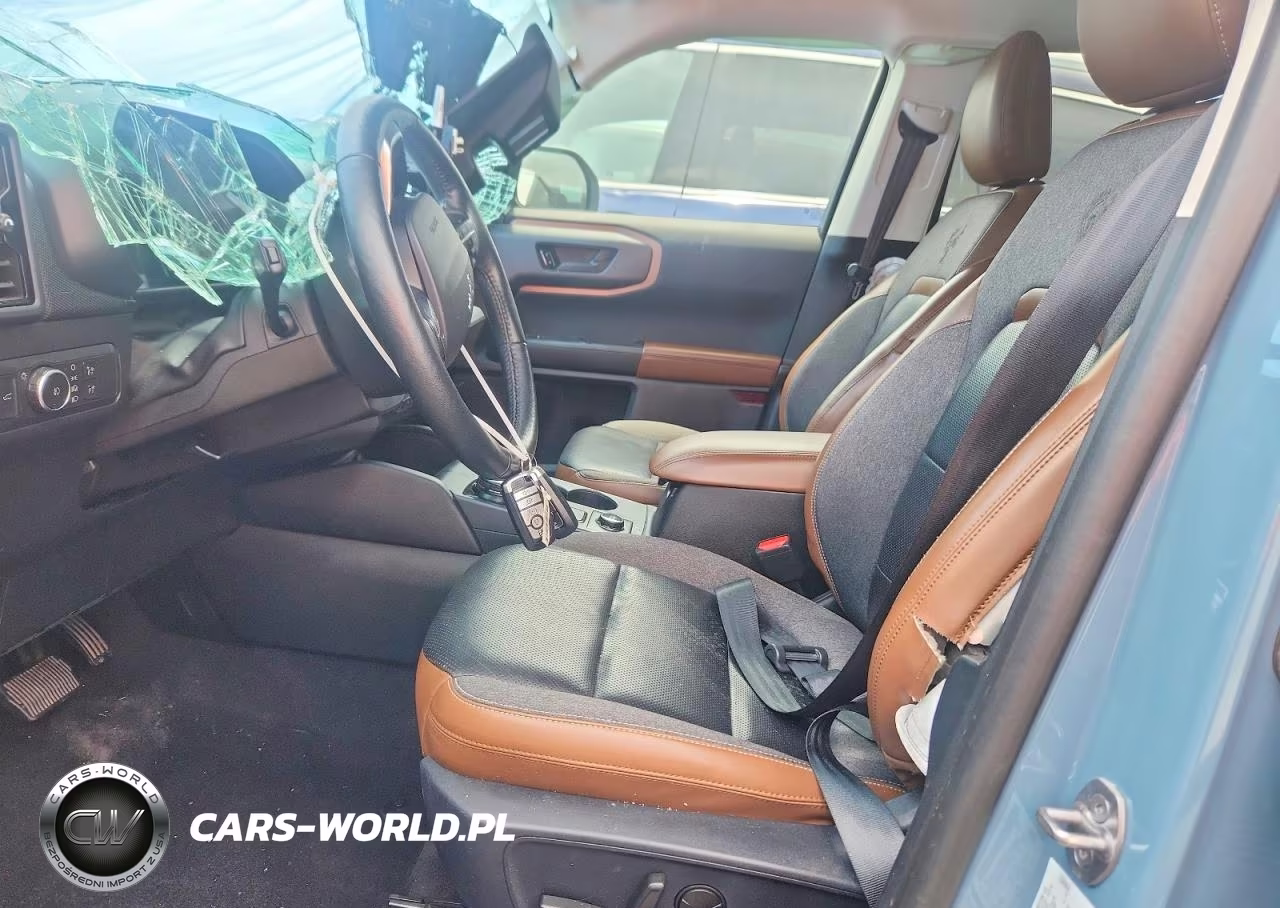 2021 Ford Bronco Sport Outer Banks VIN:3FMCR9C66MRB26033 - 7