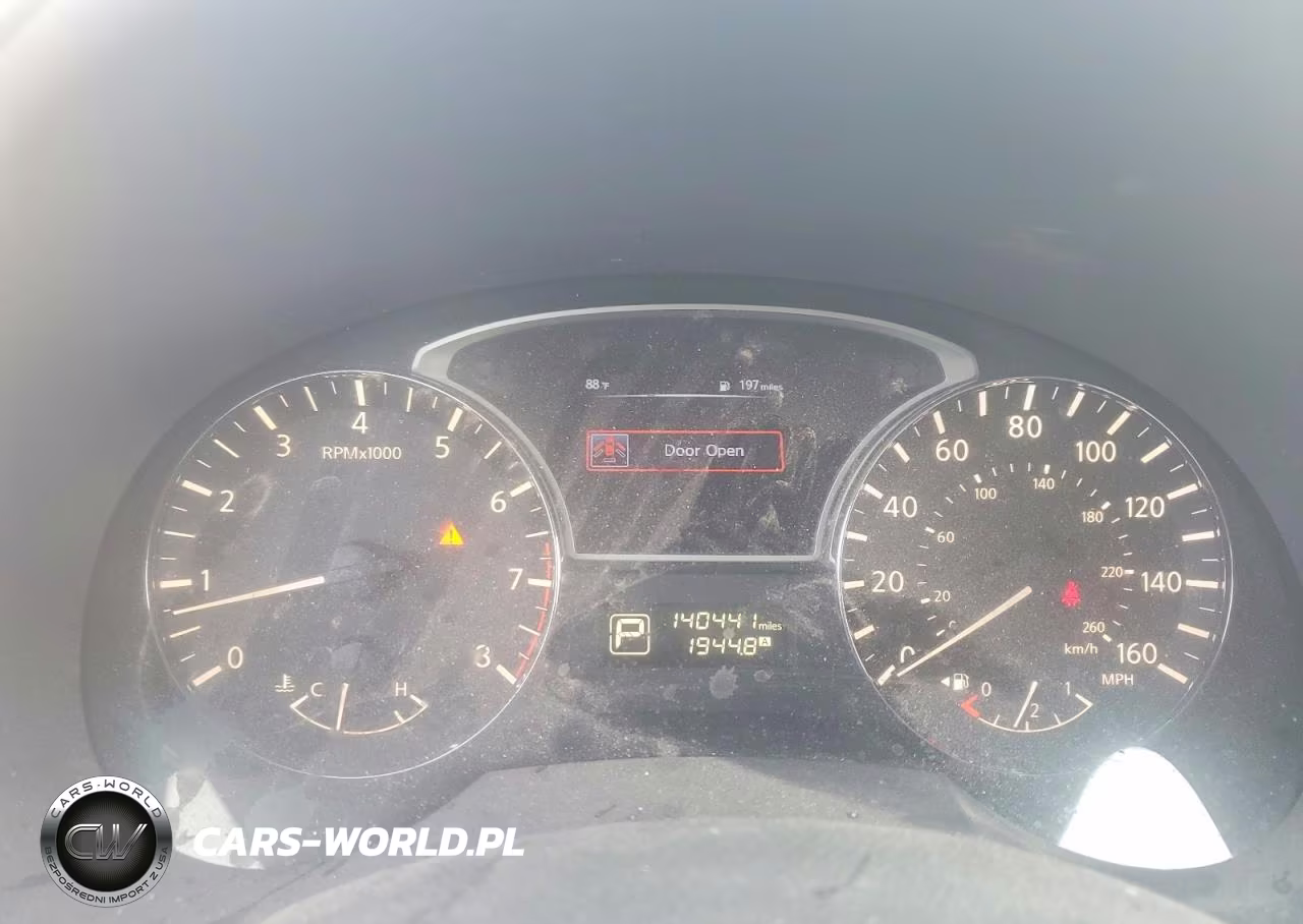 2015 Nissan Altima 2.5 S VIN:1N4AL3APXFN390437 - 9