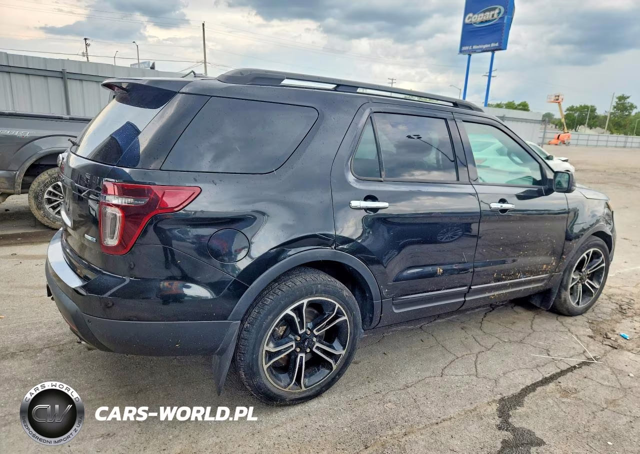 2014 Ford Explorer Sport VIN:1FM5K8GT1EGA79087 - 3
