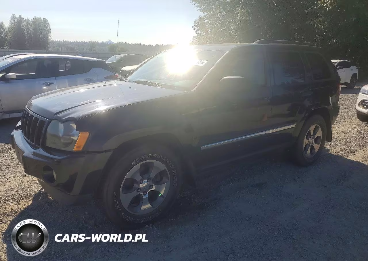 2005 Jeep Grand Cherokee Laredo