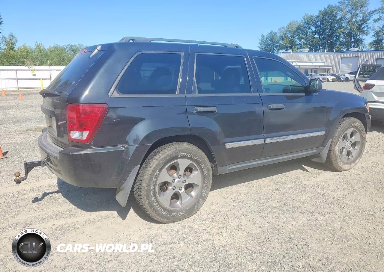 2005 Jeep Grand Cherokee Laredo VIN:1J4GR48K85C645867 - 3