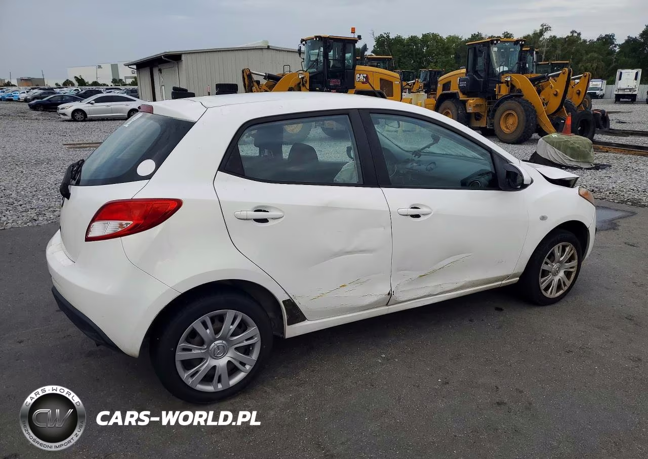 2012 Mazda Mazda2 VIN:JM1DE1KZ6C0133810 - 3