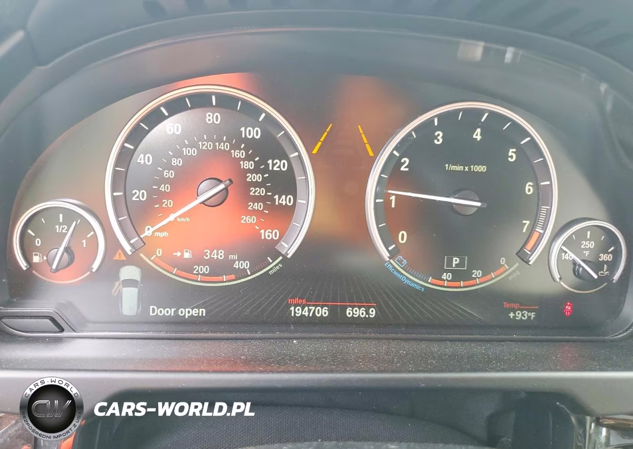 2016 BMW X5 xDrive35I VIN:5UXKR0C58G0P25540 - 9