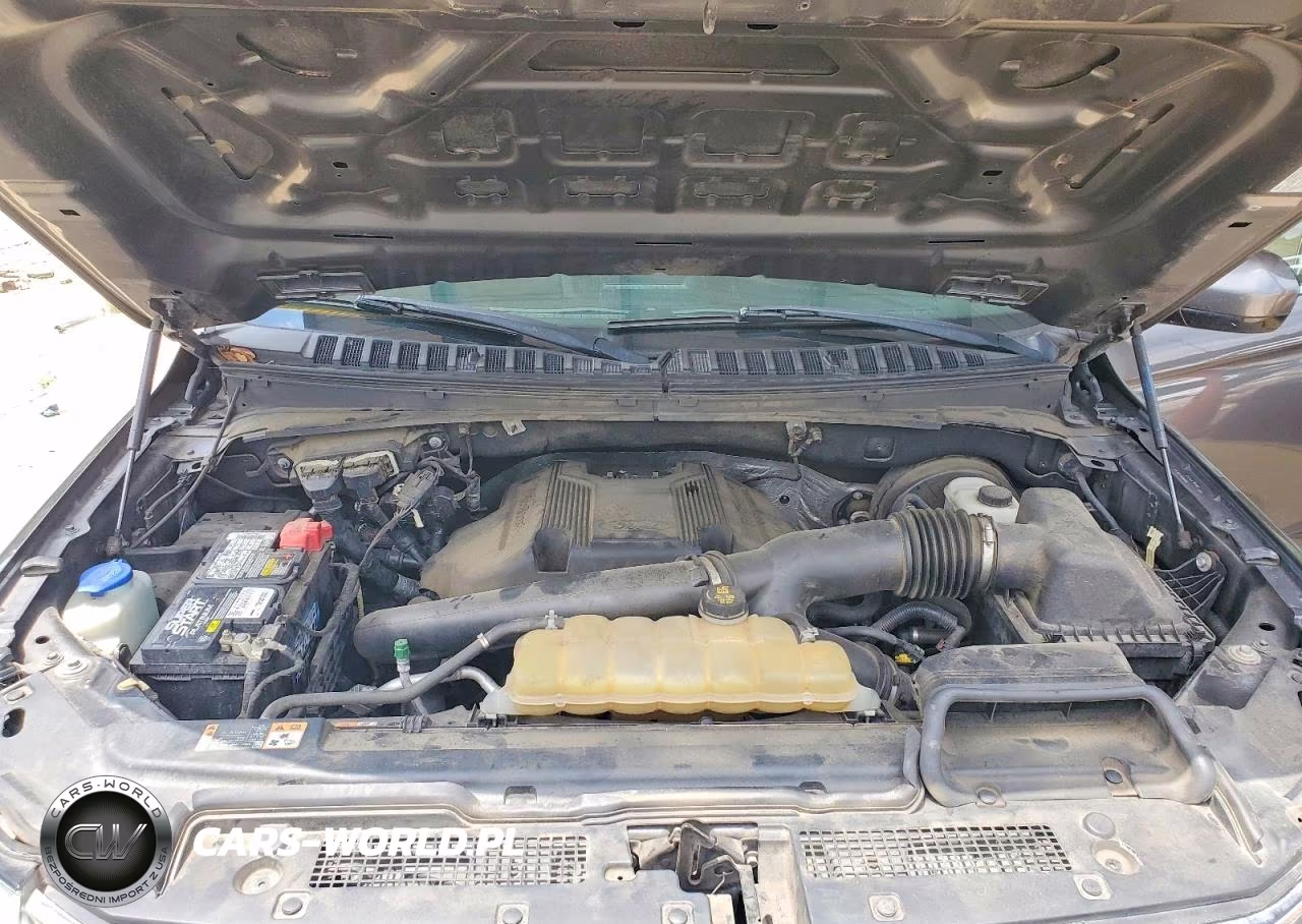 2019 Ford Expedition Xlt VIN:1FMJU1HT4KEA21156 - 11