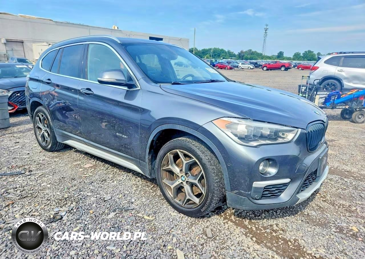 2017 BMW X1 xDrive28I VIN:WBXHT3C33H5F72590 - 4