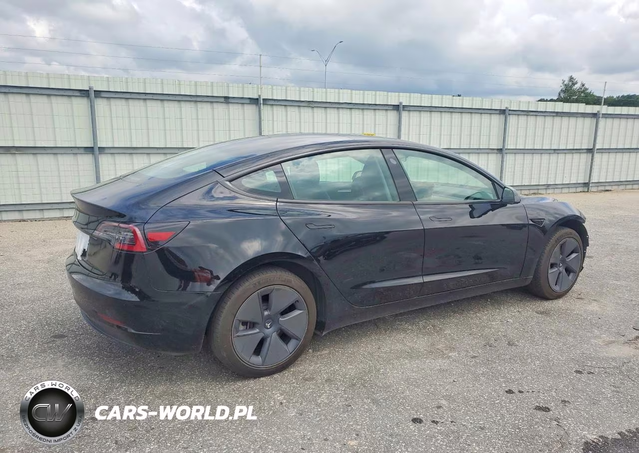 2023 Tesla Model 3 VIN:5YJ3E1EA7PF558204 - 3