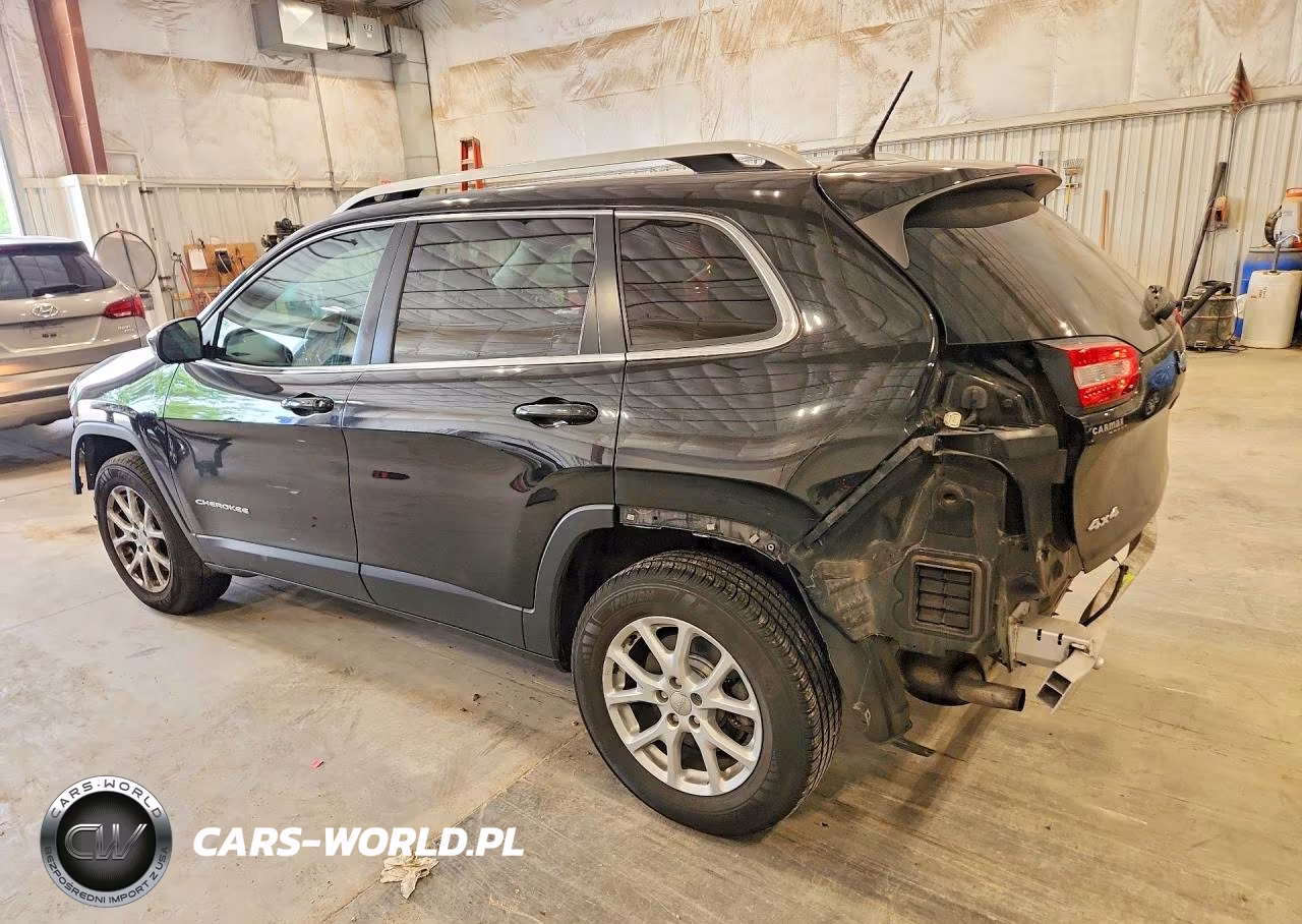 2015 Jeep Cherokee Latitude VIN:1C4PJMCS4FW755321 - 2