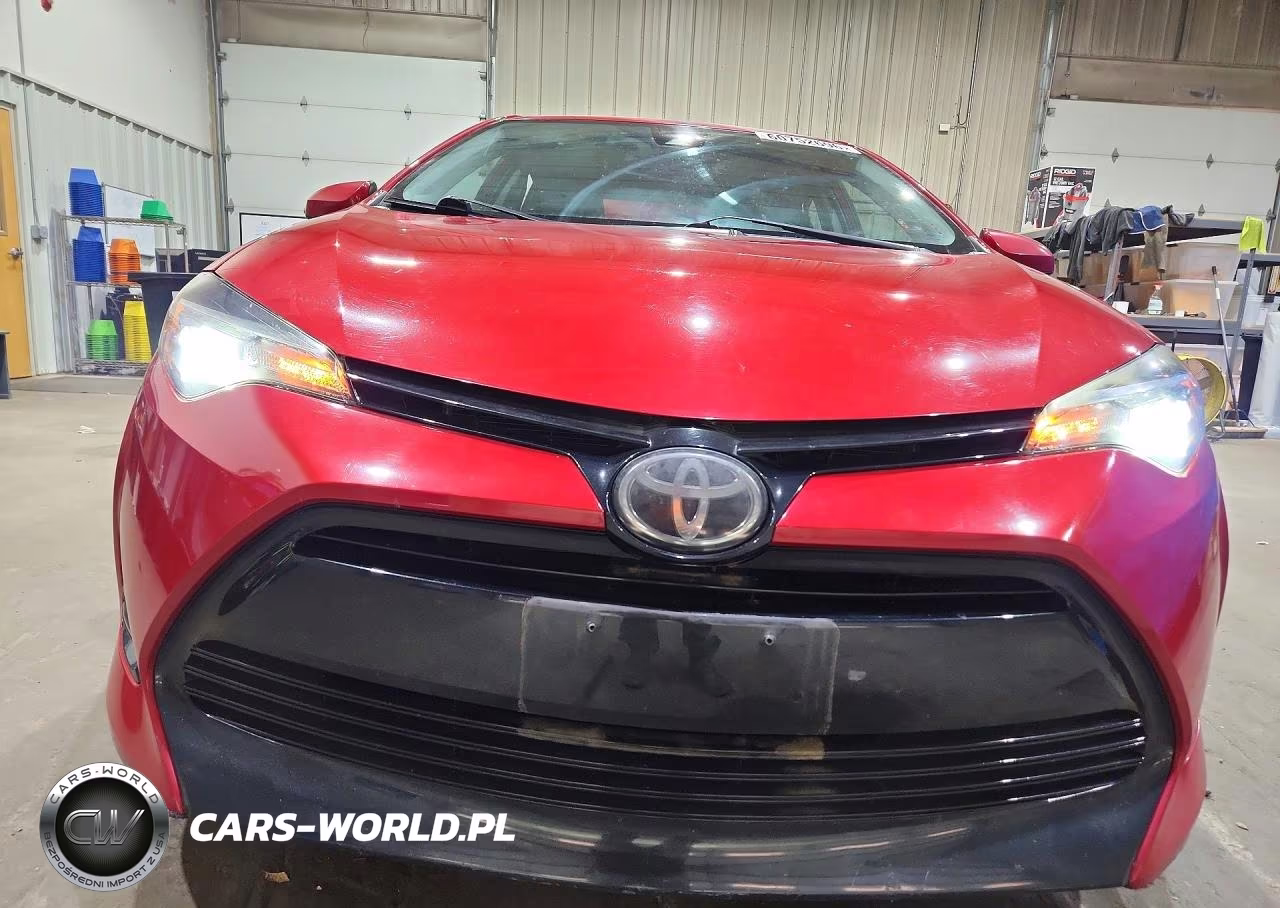 2017 Toyota Corolla Le VIN:2T1BURHE1HC760876 - 5