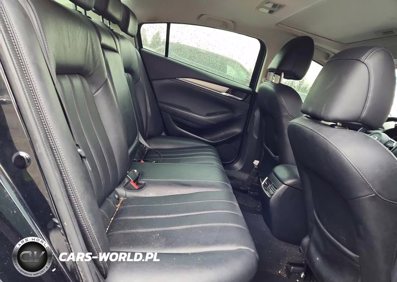 2018 Mazda 6 Touring VIN:JM1GL1VM1J1312329 - 10