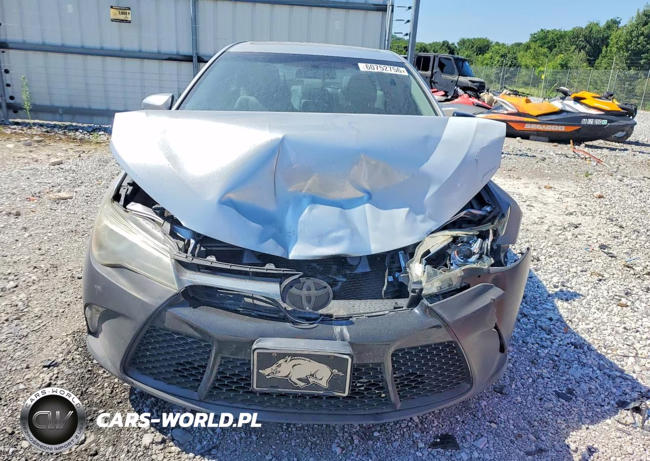 2016 Toyota Camry Se VIN:4T1BF1FK1GU998874 - 5