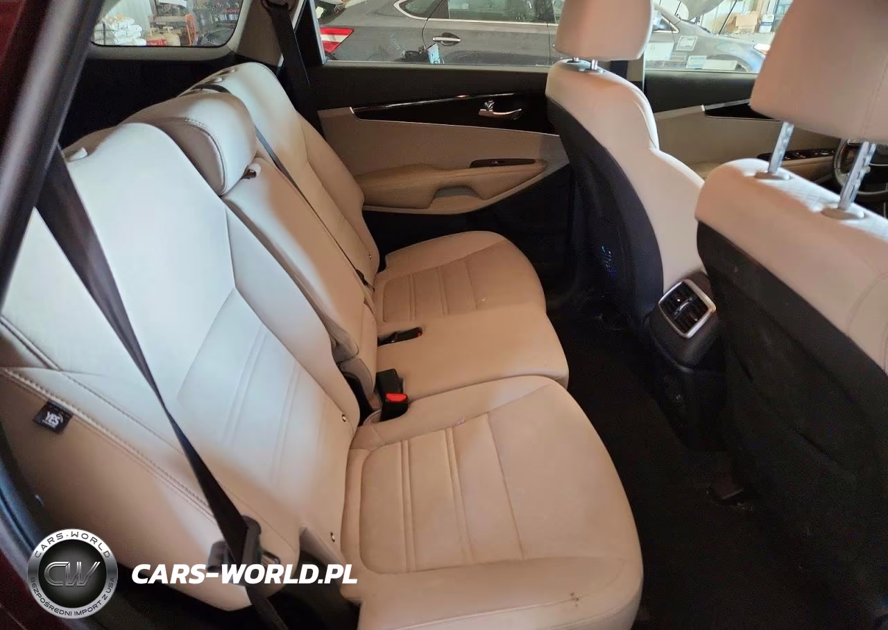 2019 Kia Sorento Lx V6 VIN:5XYPGDA53KG478048 - 10