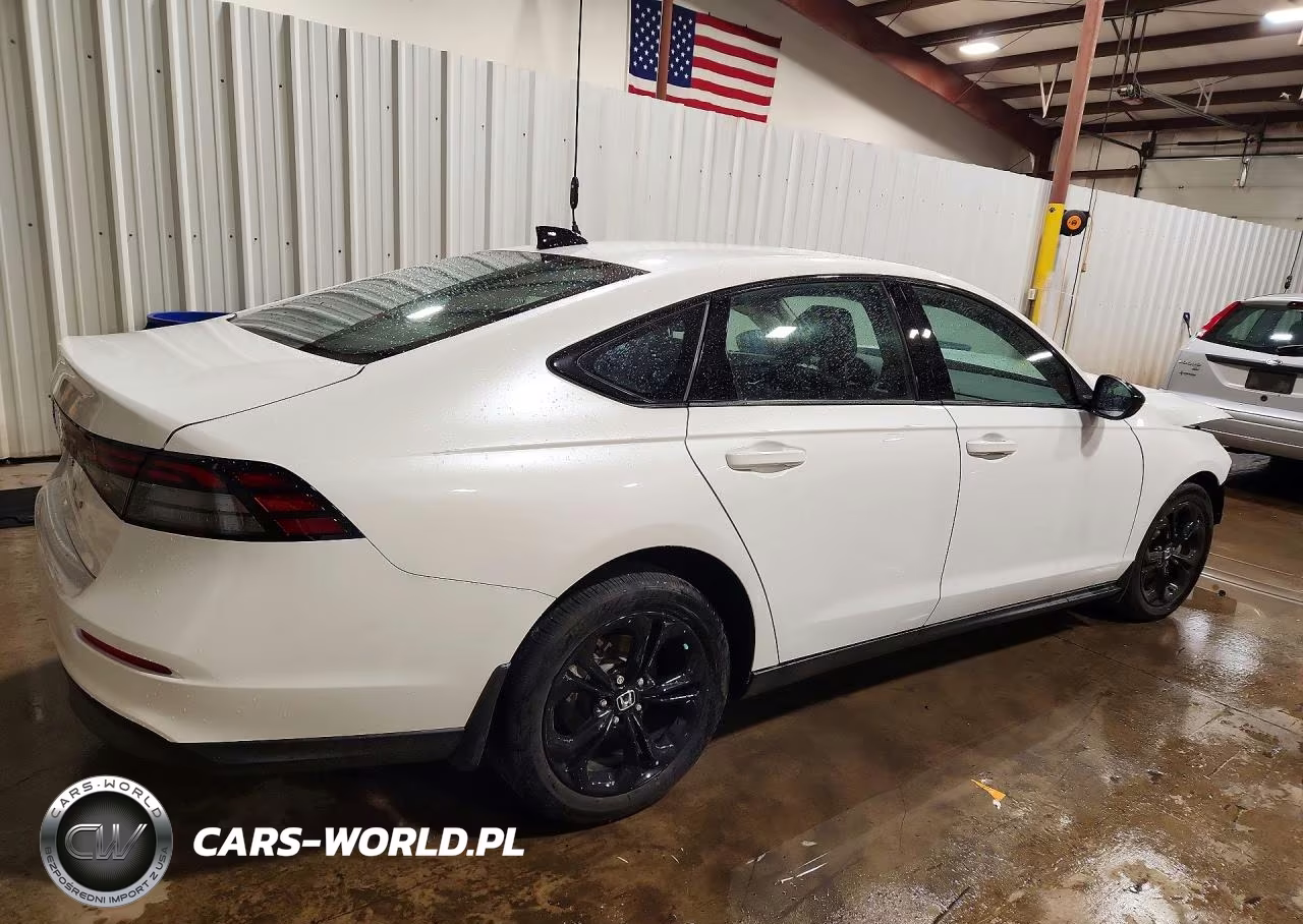 2025 Honda Accord Se VIN:1HGCY1F46SA014702 - 3