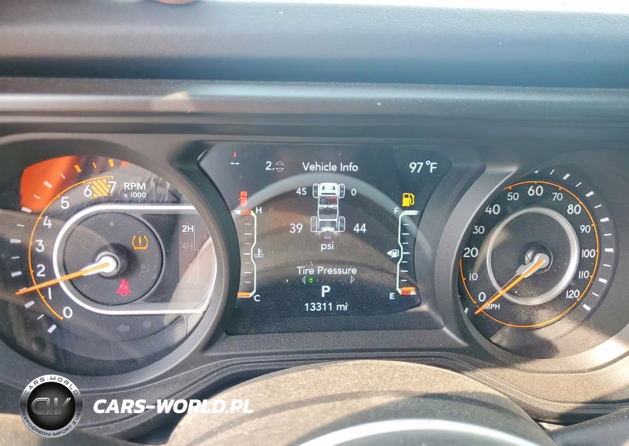 2026 Jeep Wrangler Rubicon VIN:1C4RJXFG2TW231338 - 9