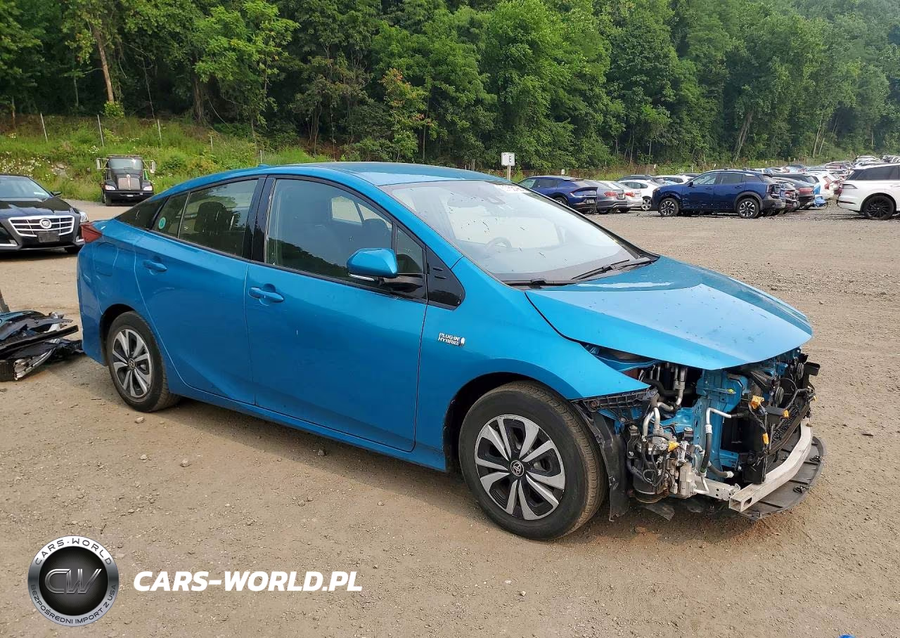 2017 Toyota Prius Prime Plus VIN:JTDKARFP6H3024814 - 4