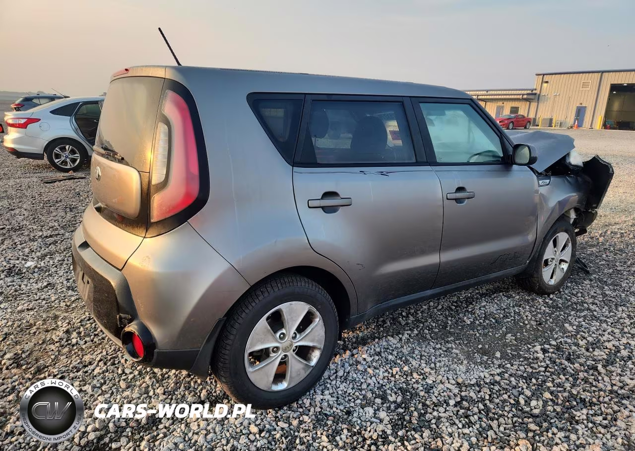 2016 Kia Soul + VIN:KNDJP3A55G7316636 - 3