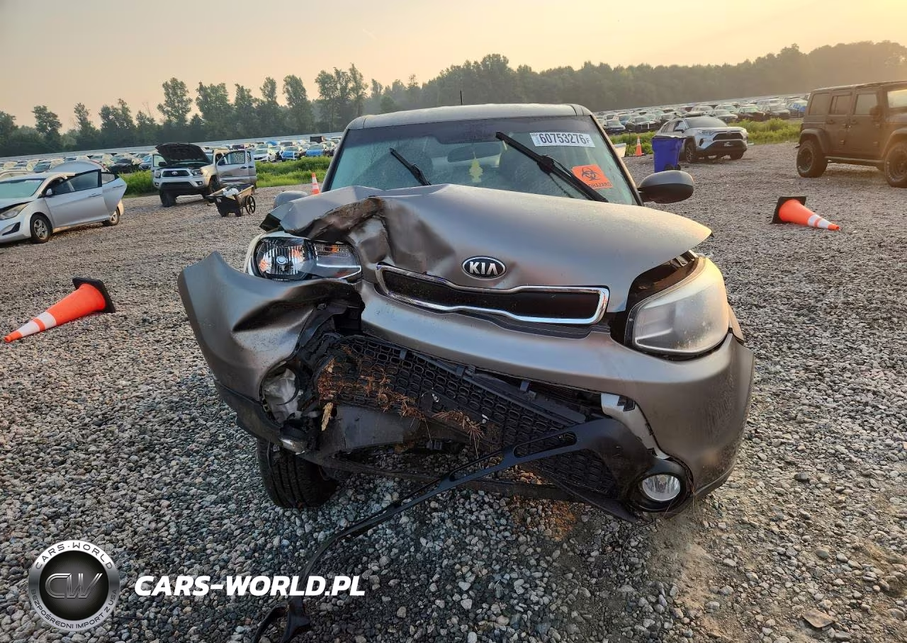 2016 Kia Soul + VIN:KNDJP3A55G7316636 - 5