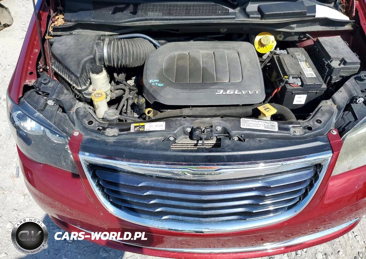 2014 Chrysler Town & Country S VIN:2C4RC1HG2ER303624 - 12