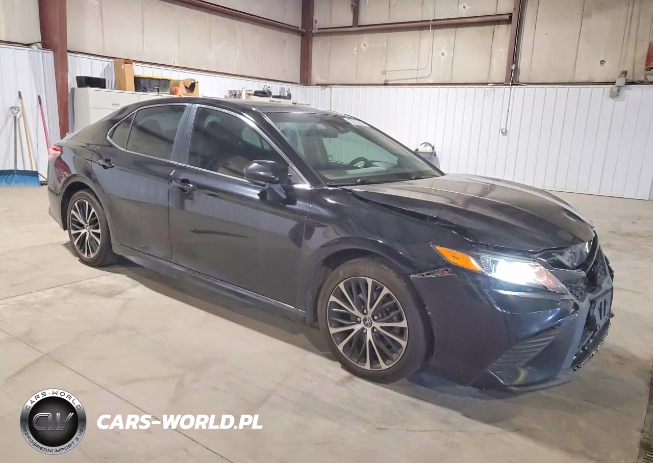 2018 Toyota Camry Se VIN:4T1B11HK4JU675048 - 4