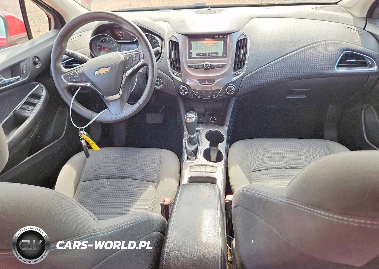 2018 Chevrolet Cruze Lt VIN:1G1BE5SM1J7194417 - 8