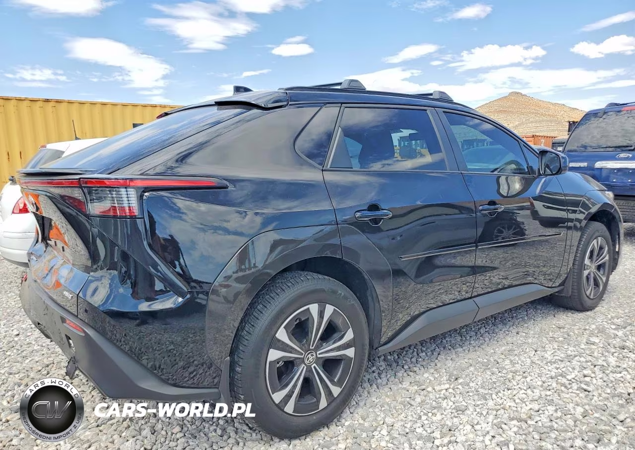 2024 Toyota Bz4X Xle VIN:JTMABACA0RA077645 - 3