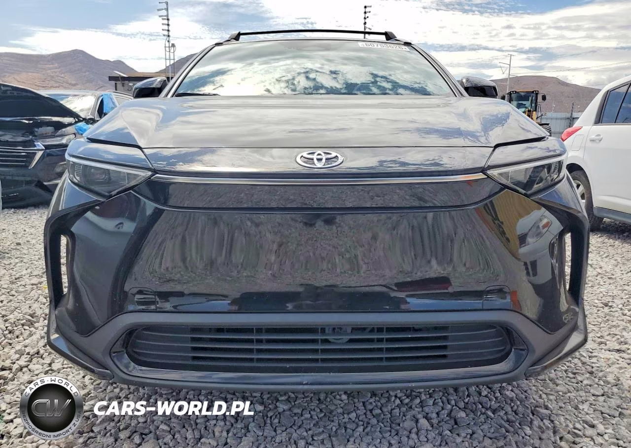2024 Toyota Bz4X Xle VIN:JTMABACA0RA077645 - 5