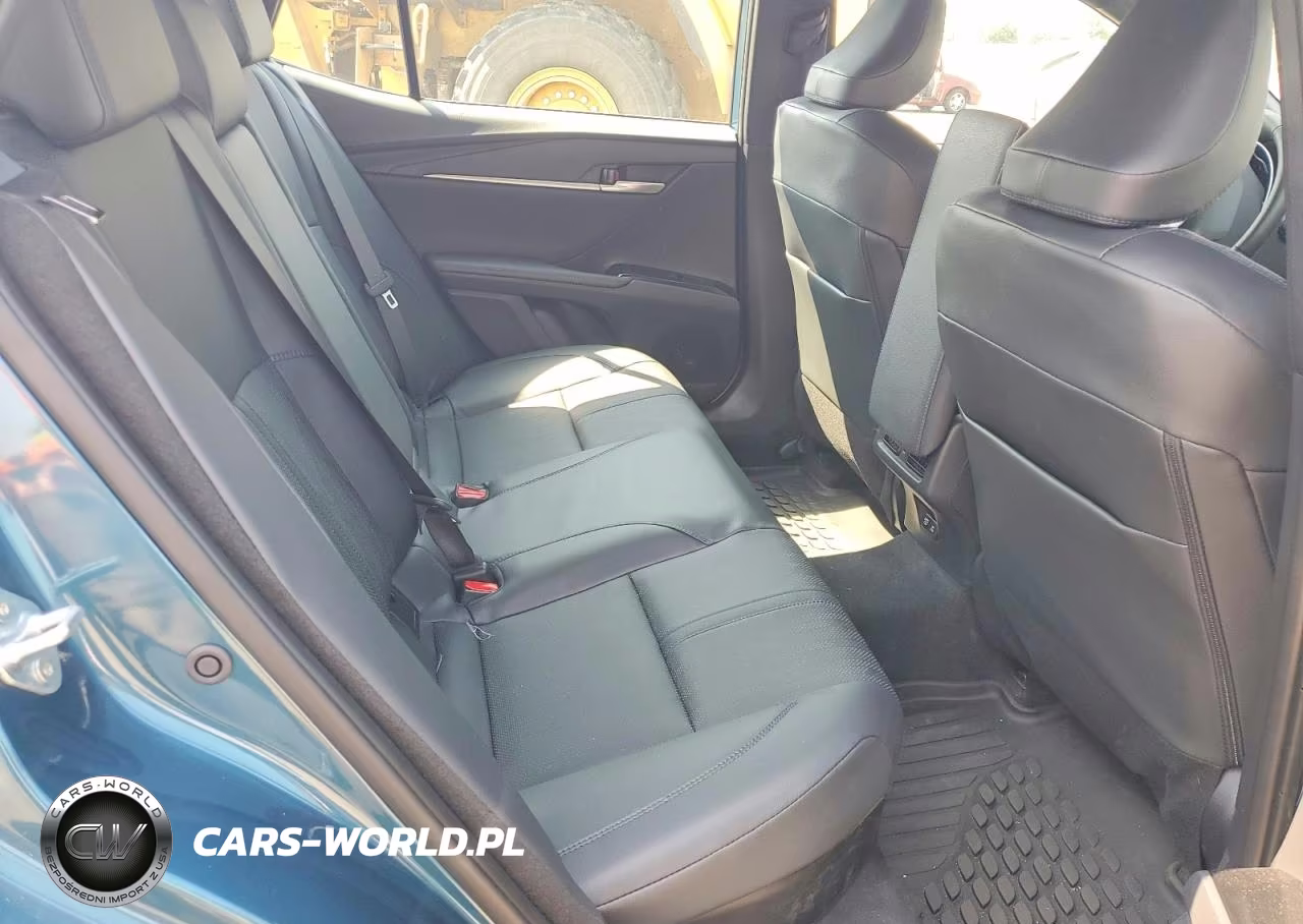 2025 Toyota Camry Xse VIN:4T1DBADK9SU511243 - 10