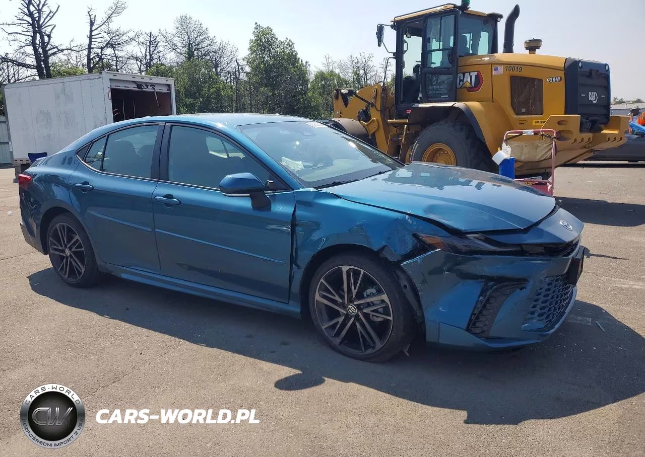 2025 Toyota Camry Xse VIN:4T1DBADK9SU511243 - 4