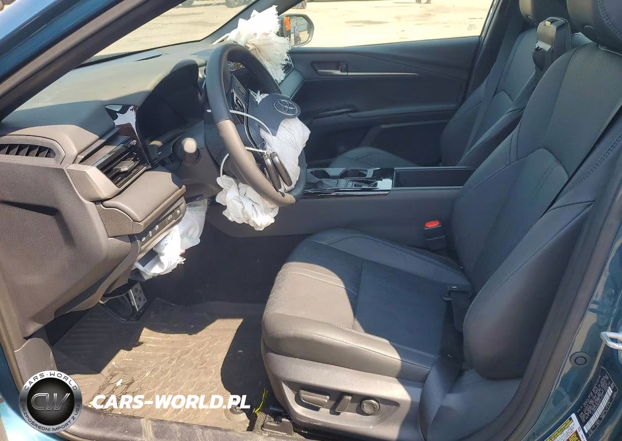 2025 Toyota Camry Xse VIN:4T1DBADK9SU511243 - 7