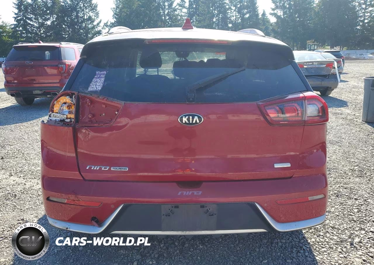 2018 Kia Niro Touring VIN:KNDCE3LC7J5171337 - 6