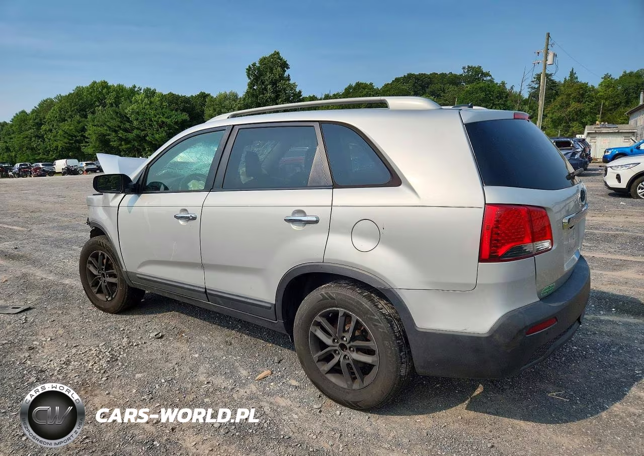 2011 Kia Sorento Lx VIN:5XYKT3A10BG102615 - 2