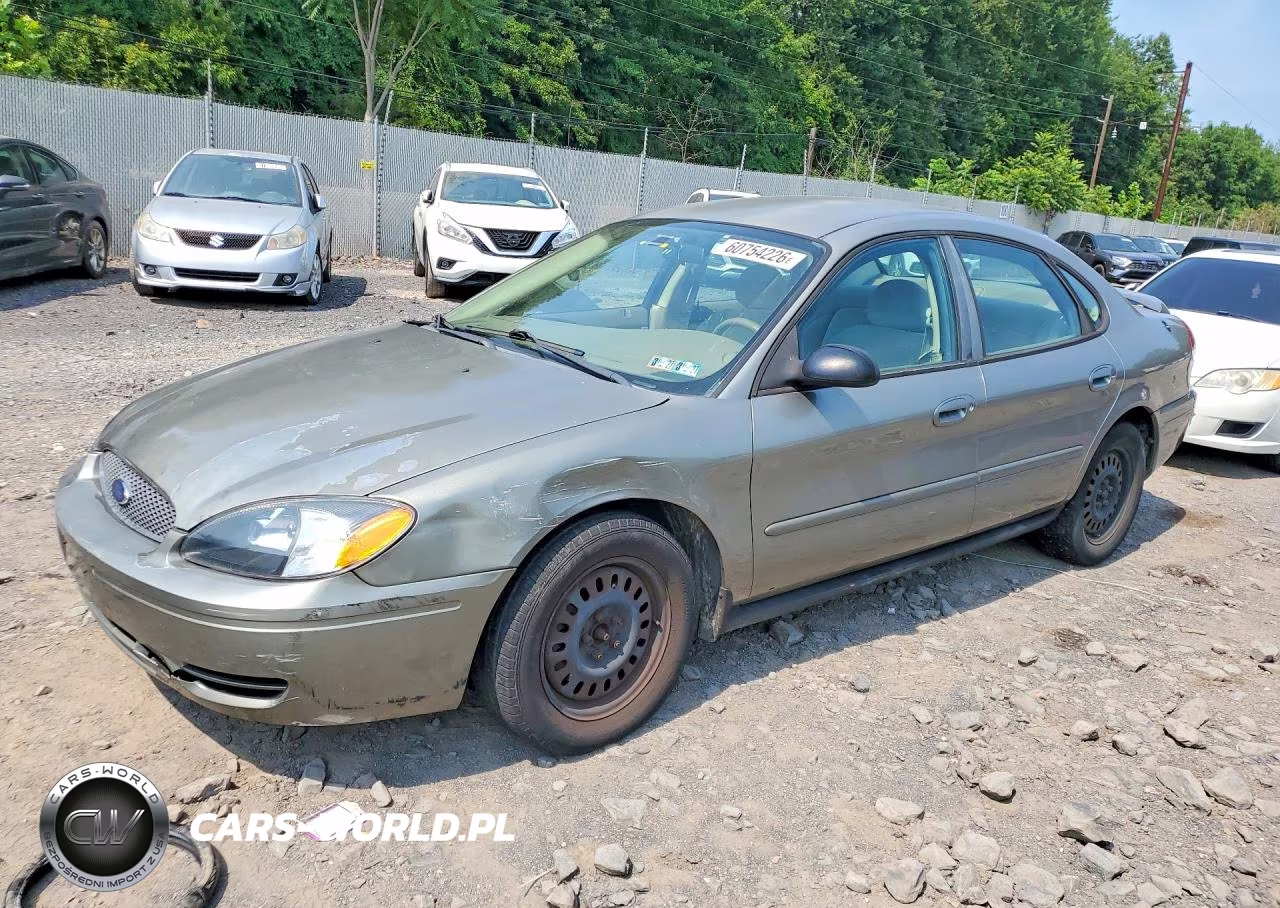 2004 Ford Taurus Se