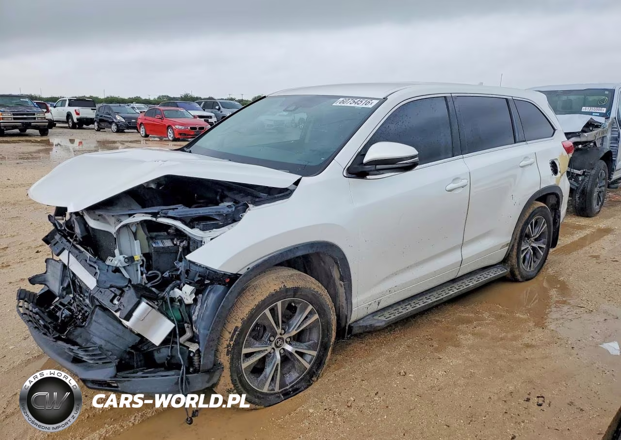 2017 Toyota Highlander Le Plus