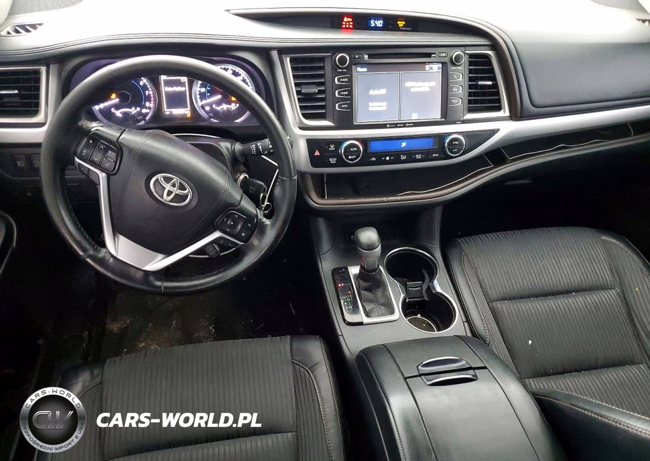 2017 Toyota Highlander Le Plus VIN:5TDZZRFH5HS200850 - 8