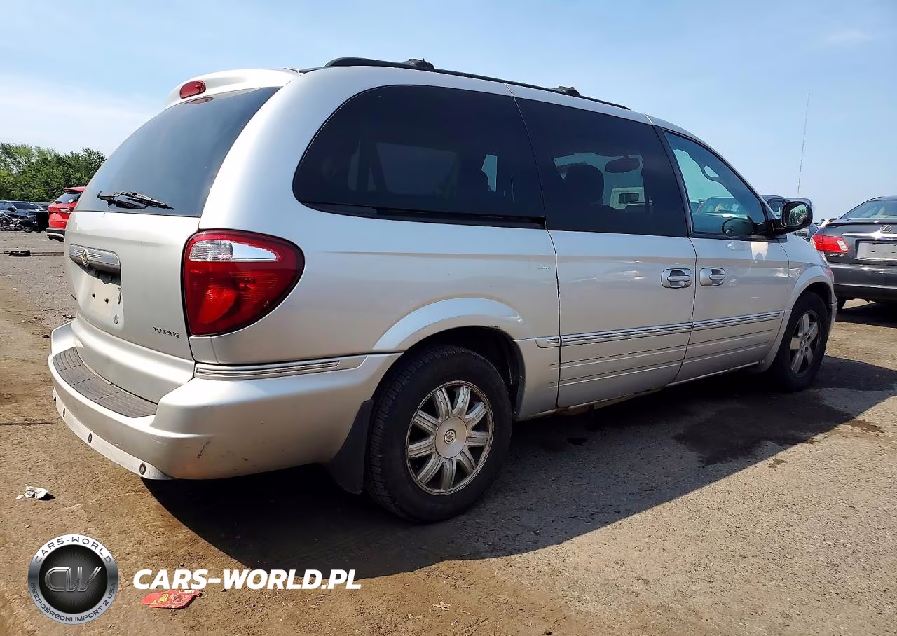 2006 Chrysler Town & Country VIN:2A4GP54L86R907244 - 3
