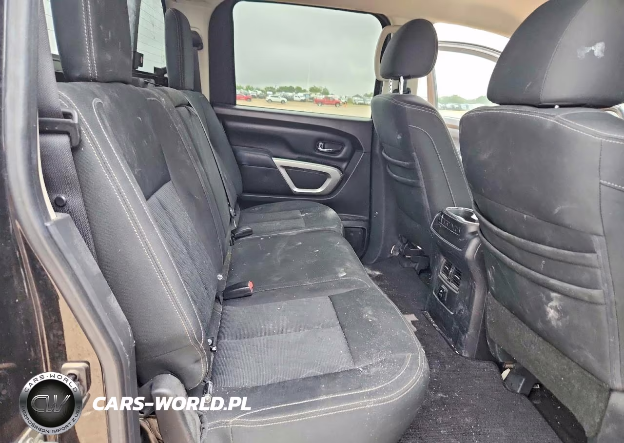 2018 Nissan Titan Sv VIN:1N6AA1E68JN512756 - 10